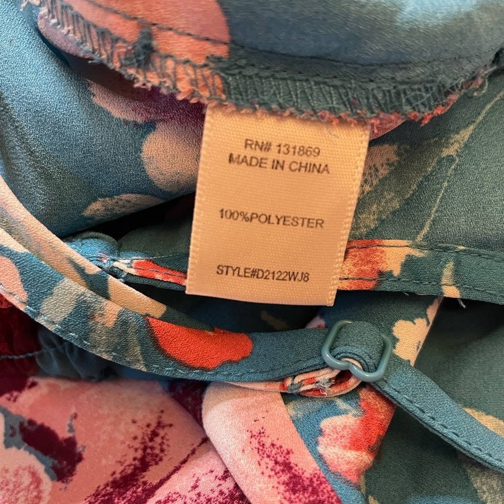 Inspired Hearts size large blue floral midi dresss - Picture 9 of 9